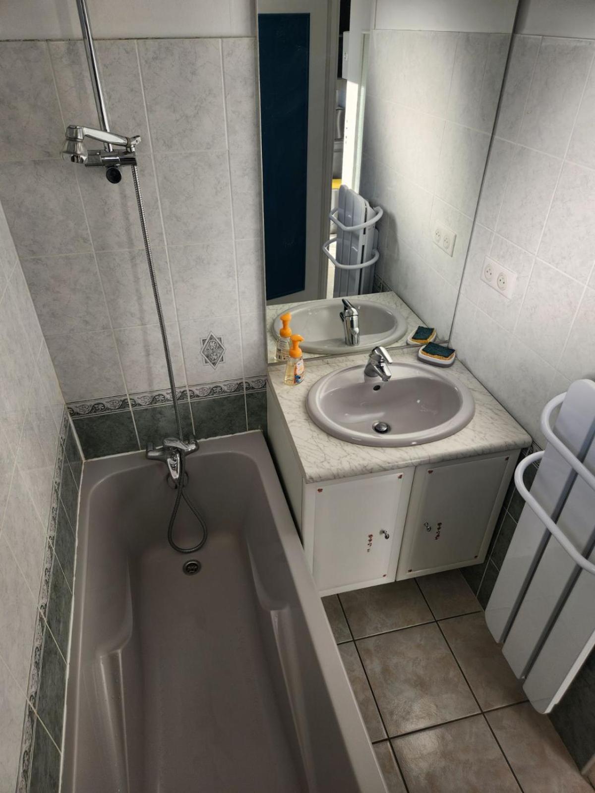 Logement Cosy Au Coeur D'Oradour Zewnętrze zdjęcie